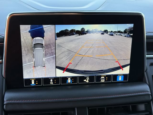 Used 2021 Chevrolet Suburban RST w/ Luxury Package RWD image 16