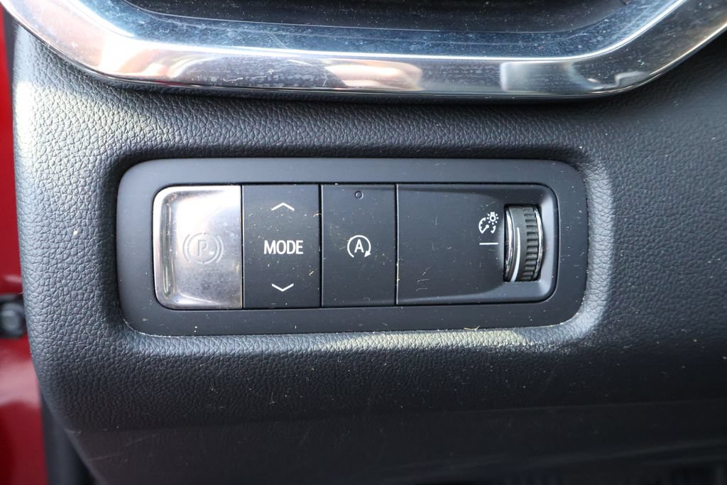 Used 2024 GMC Acadia Elevation FWD image 14