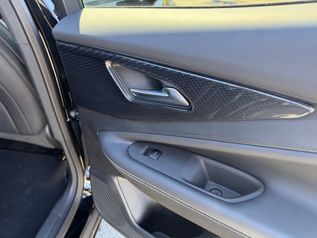 Used 2025 Chevrolet Blazer EV LT image 36