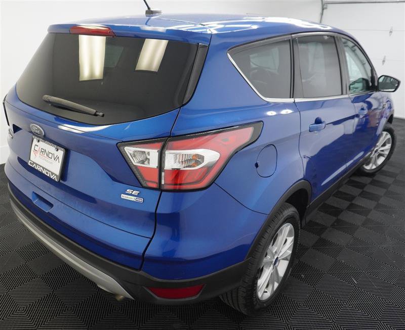 Used 2017 Ford Escape SE AWD/4WD image 6