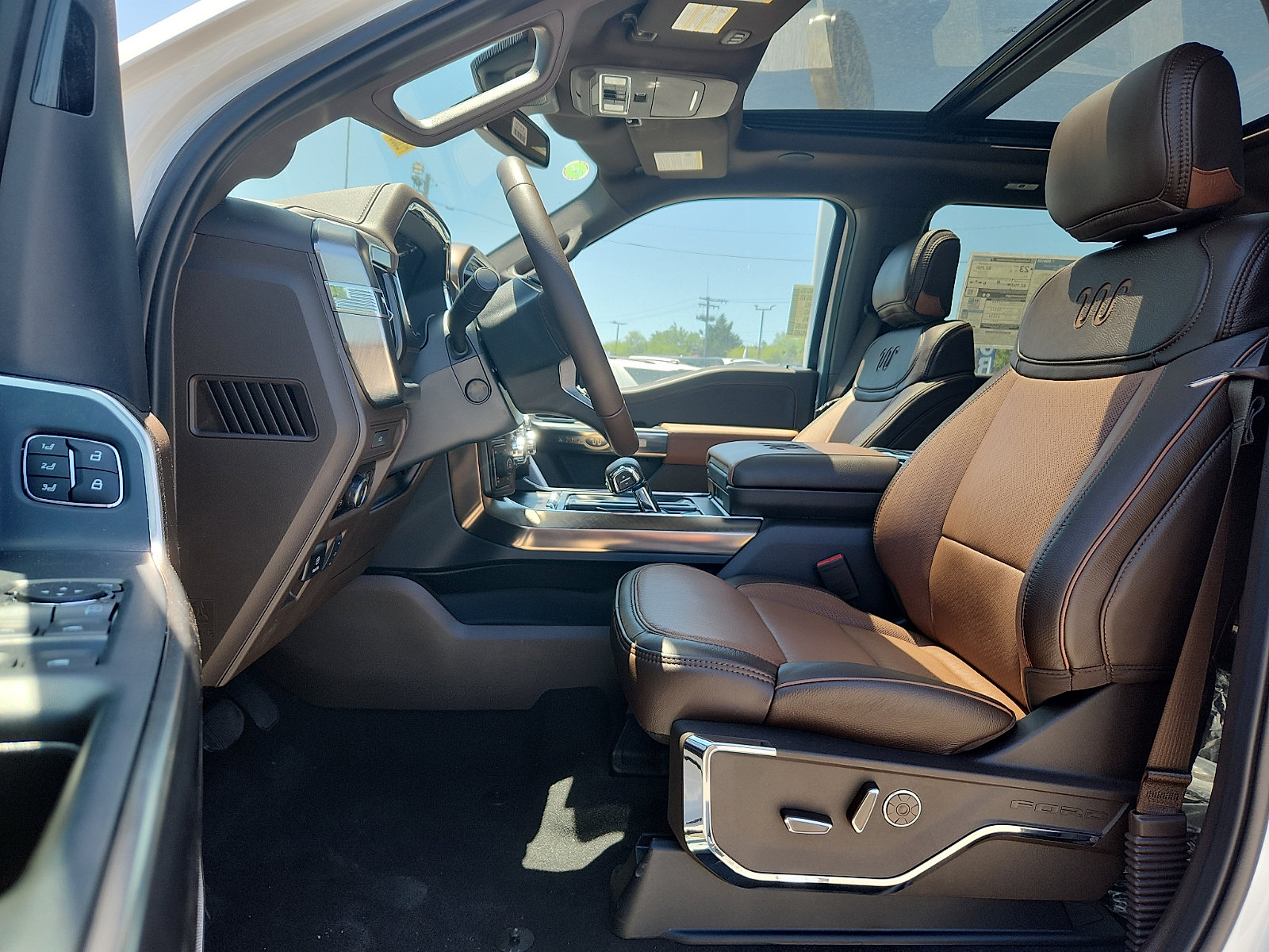 New 2026 Ford F150 King Ranch w/ Equipment Group 601A High AWD/4WD image 9