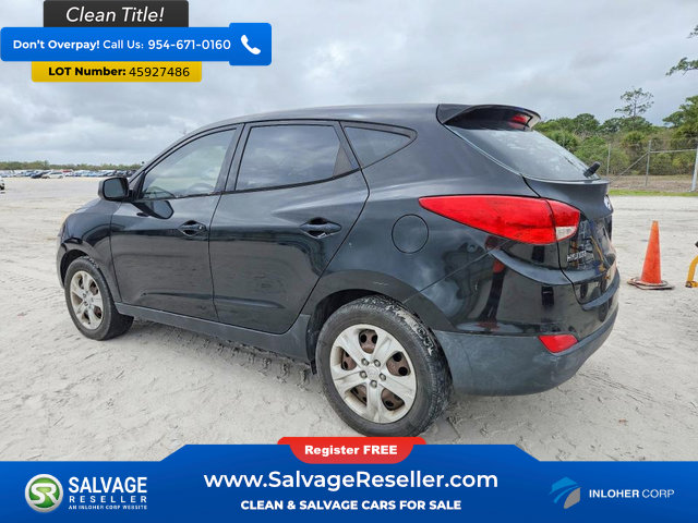 Used 2011 Hyundai Tucson GL image 3