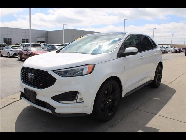 Used 2020 Ford Edge ST w/ Equipment Group 401A AWD/4WD image 3
