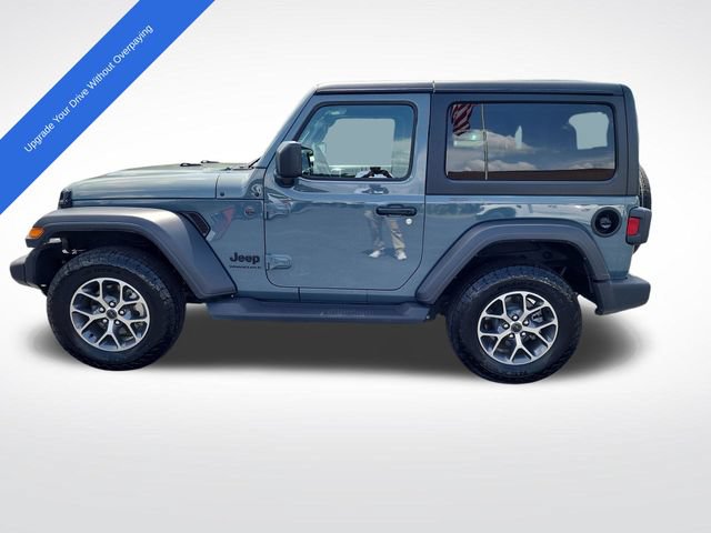 Used 2025 Jeep Wrangler Sport AWD/4WD image 6