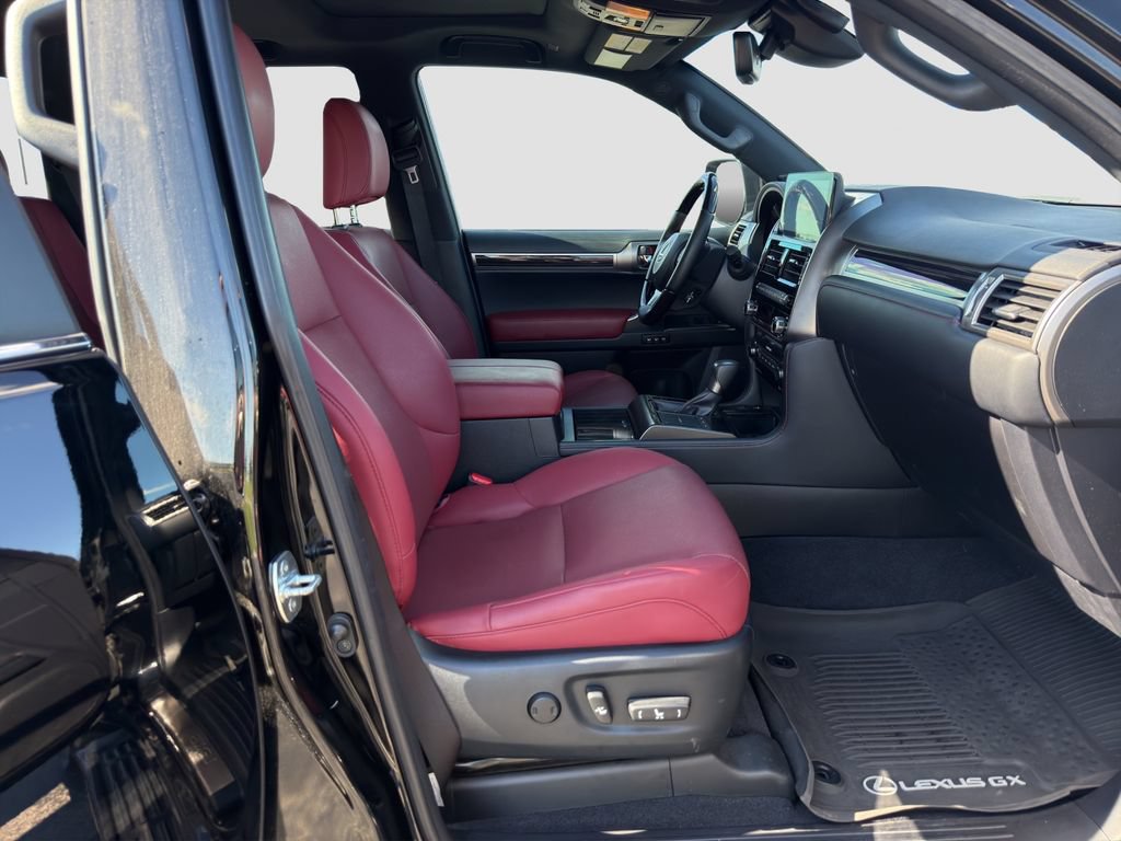 Used 2022 Lexus GX 460 Premium w/ Premium Package AWD/4WD image 18