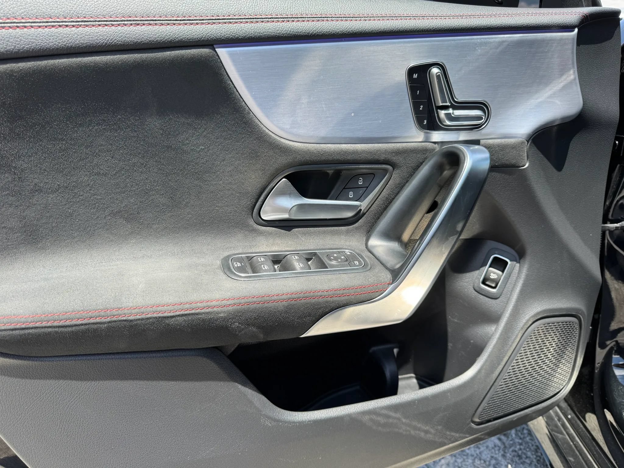 Used 2021 Mercedes-Benz CLA 35 AMG 4MATIC image 13