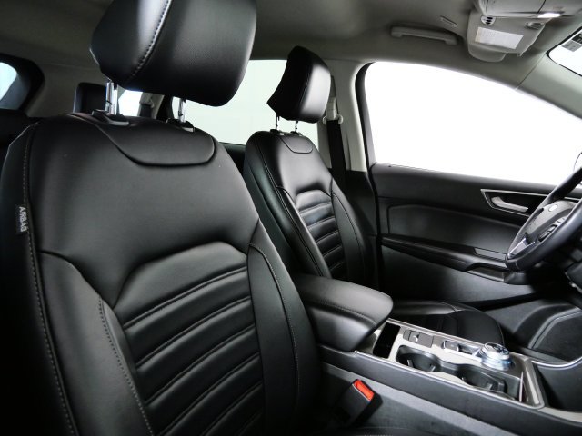 Certified 2024 Ford Edge SEL w/ Convenience Package AWD/4WD image 12