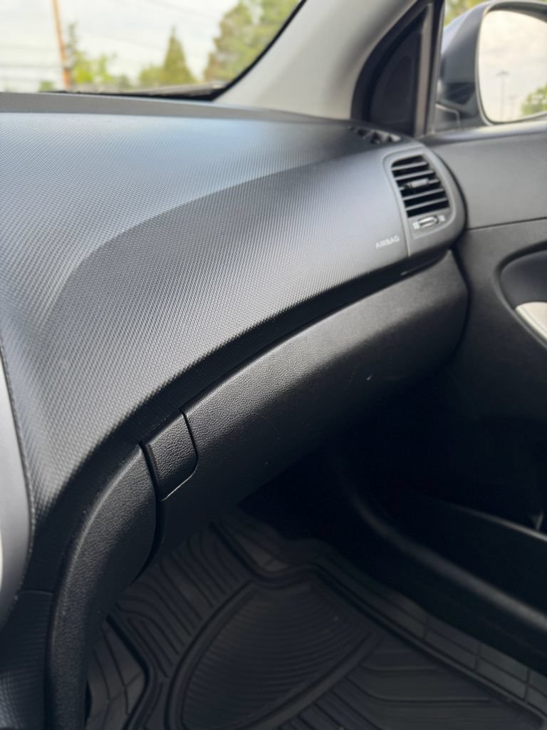 Used 2017 Hyundai Accent SE FWD image 28