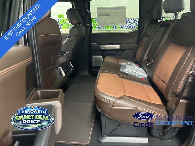 New 2026 Ford F250 4x4 Crew Cab Super Duty image 18