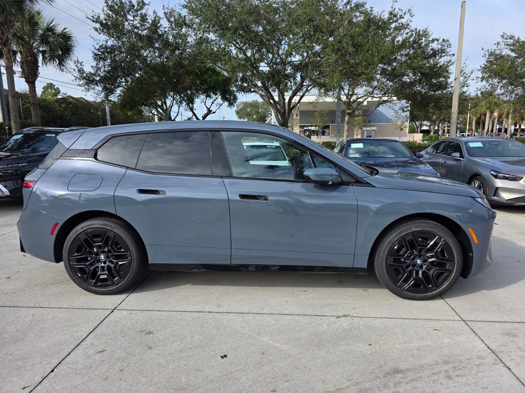 New 2026 BMW iX xDrive60 w/ M Sport Package image 3