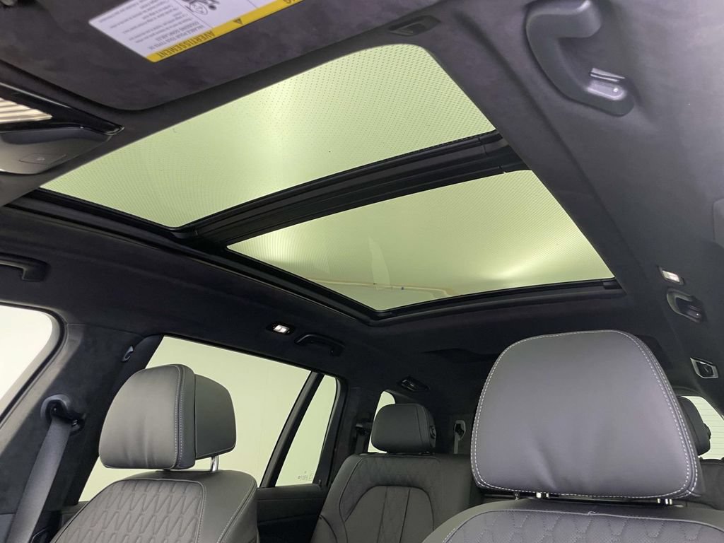 New 2027 BMW X7 M60i AWD/4WD image 15