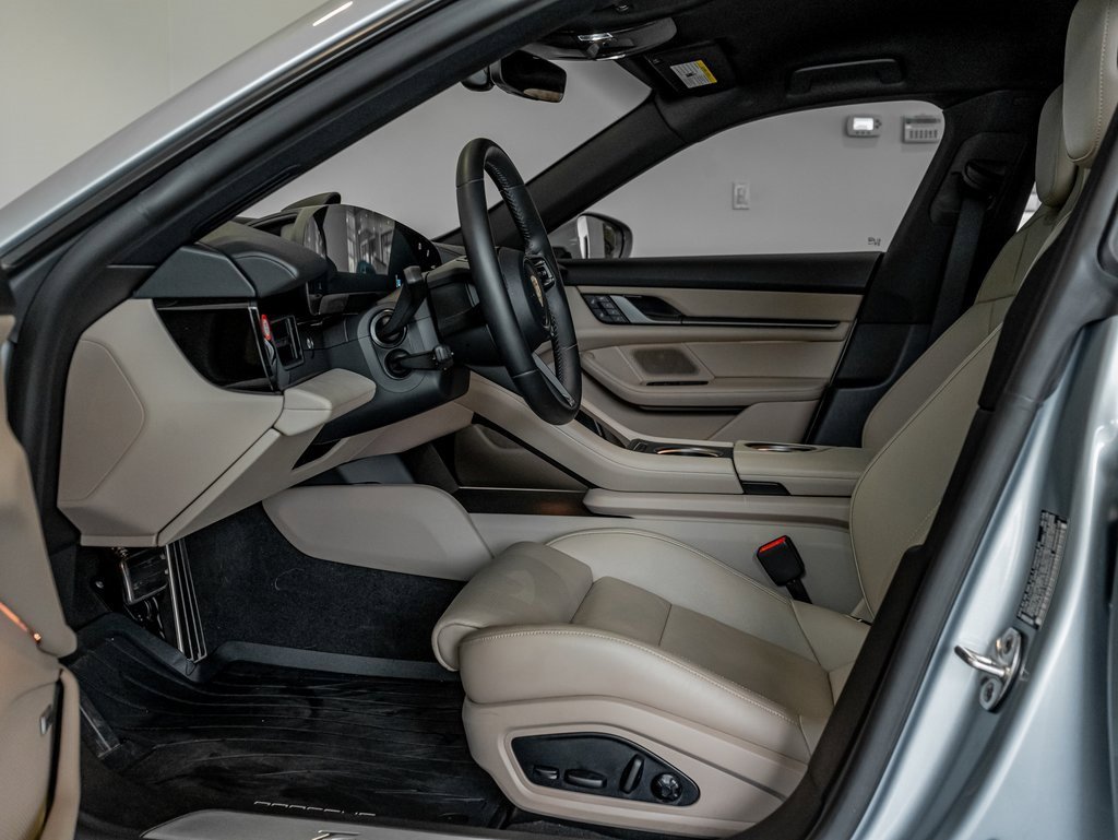 Certified 2025 Porsche Taycan image 5