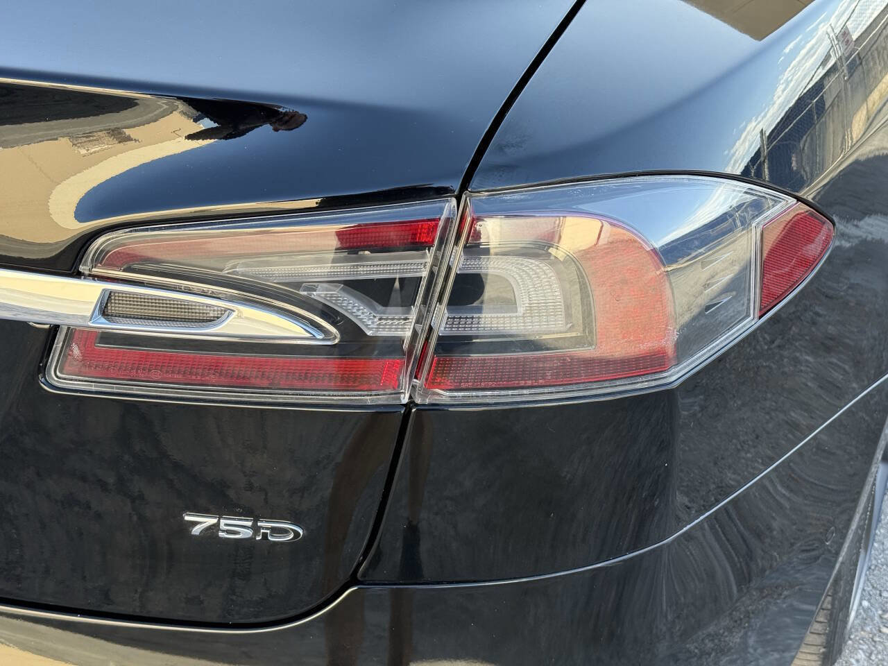 Used 2018 Tesla Model S 75D AWD/4WD image 37