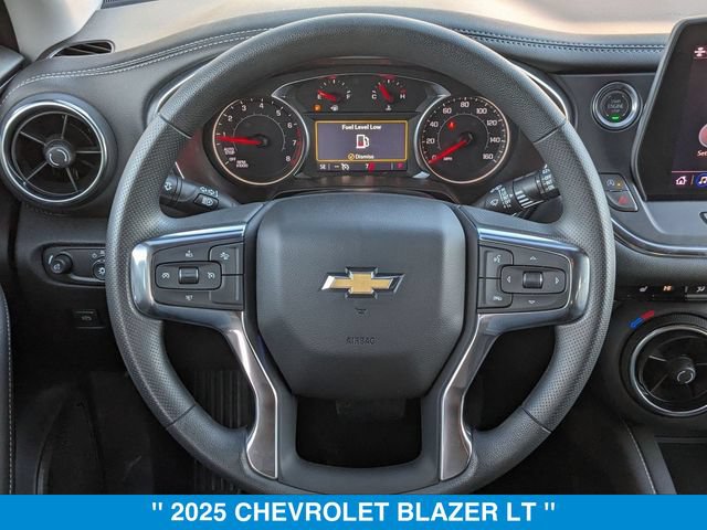 New 2025 Chevrolet Blazer LT w/ Midnight/Sport Edition AWD/4WD image 17