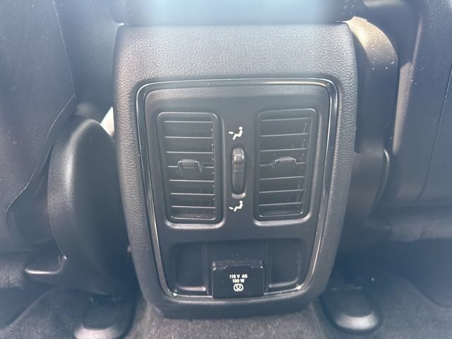 Used 2015 Jeep Grand Cherokee Altitude AWD/4WD image 12