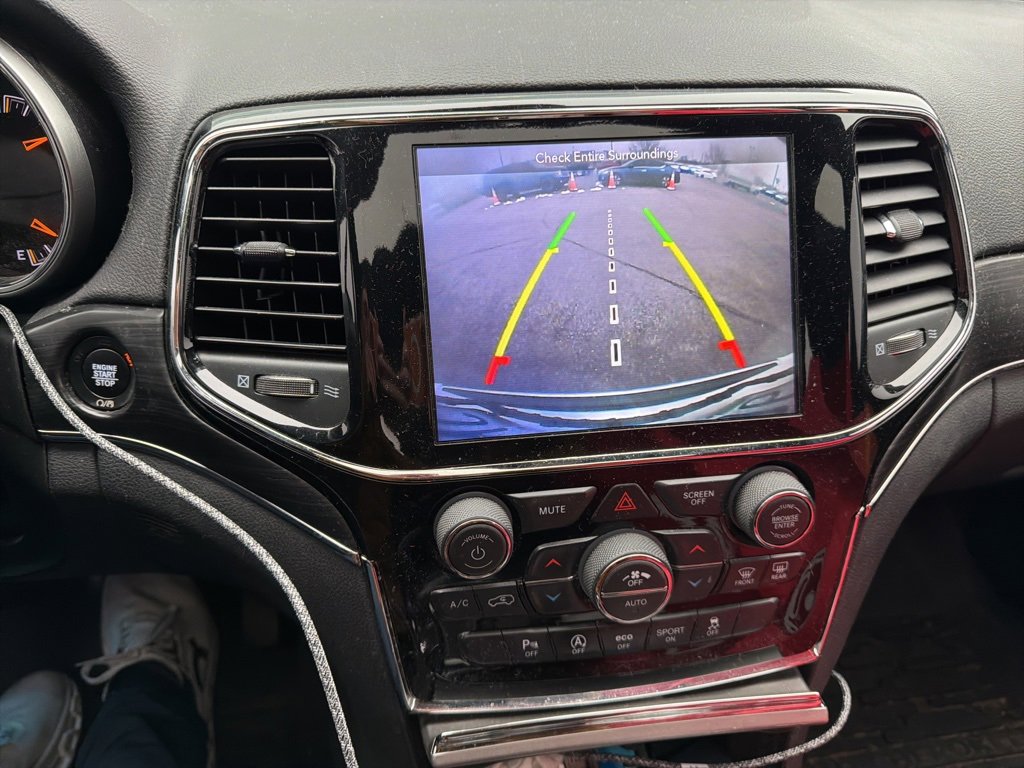 Used 2019 Jeep Grand Cherokee Limited image 12