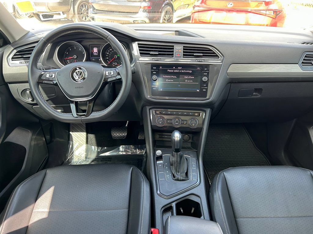 Used 2021 Volkswagen Tiguan SE R-Line FWD image 17