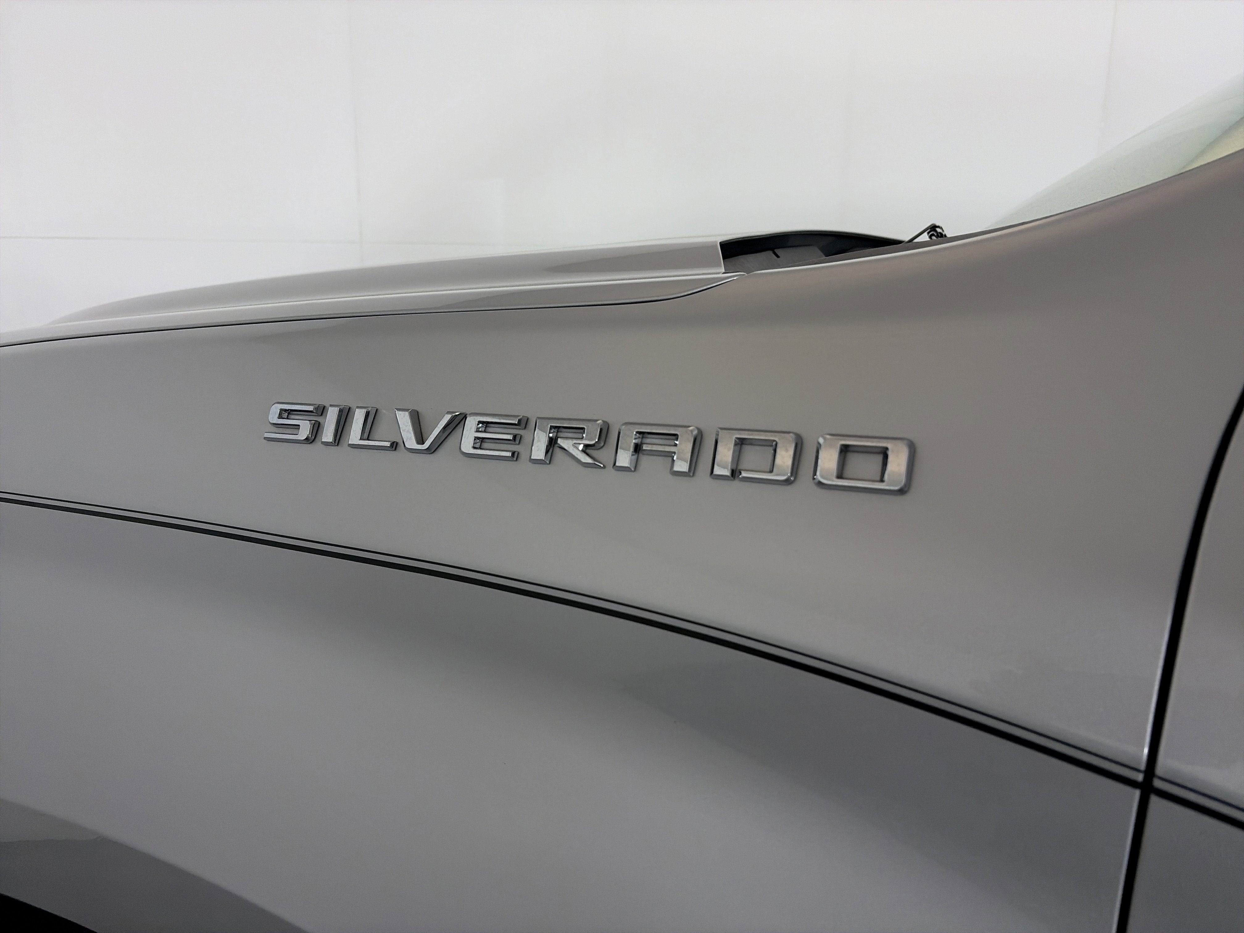 Used 2020 Chevrolet Silverado 1500 Custom w/ Custom Value Package AWD/4WD image 17