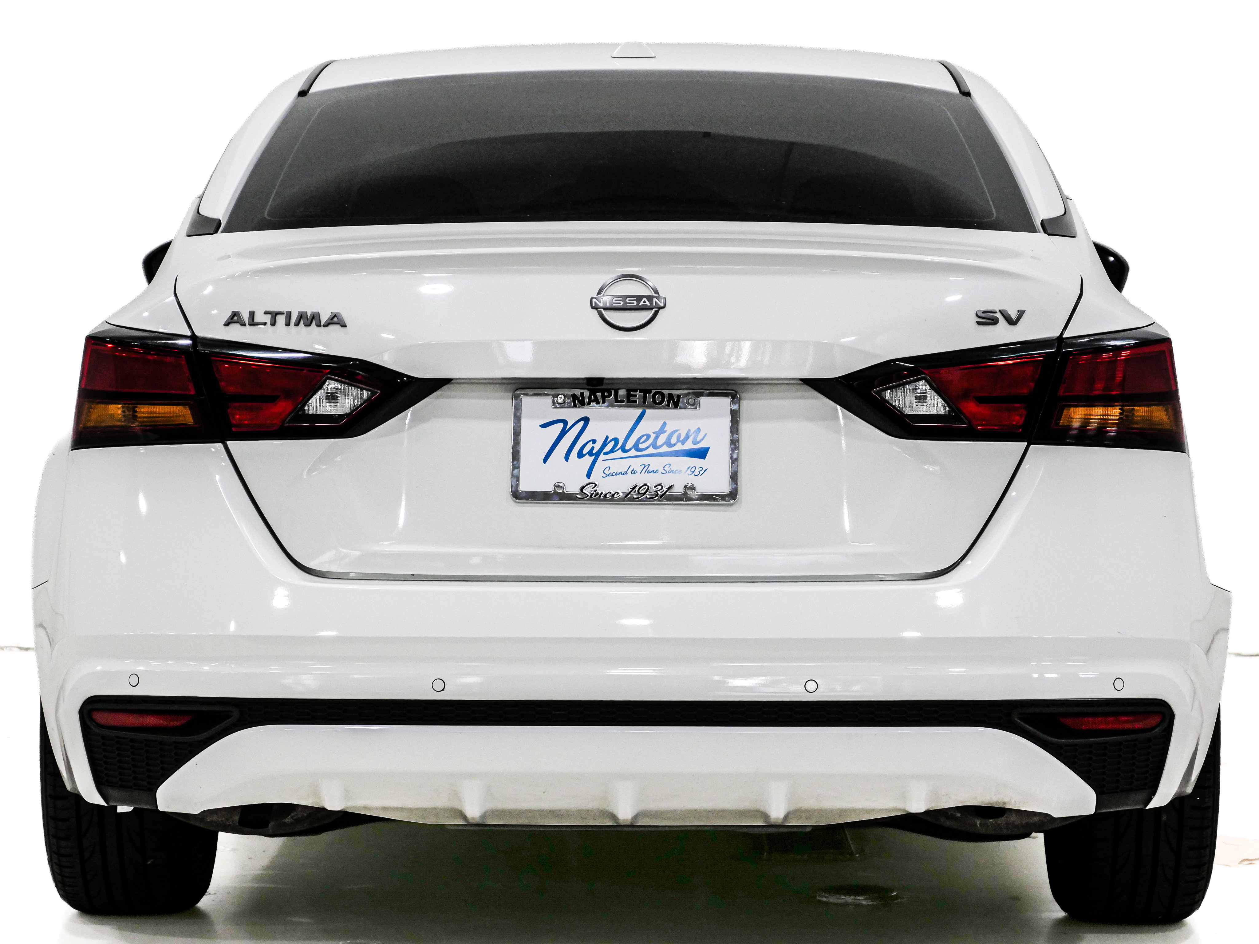 Used 2024 Nissan Altima 2.5 SV FWD image 7
