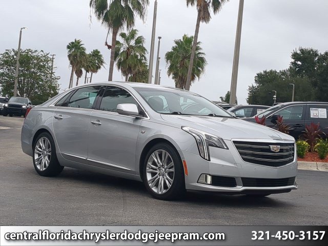Used 2018 Cadillac XTS Luxury FWD image 1