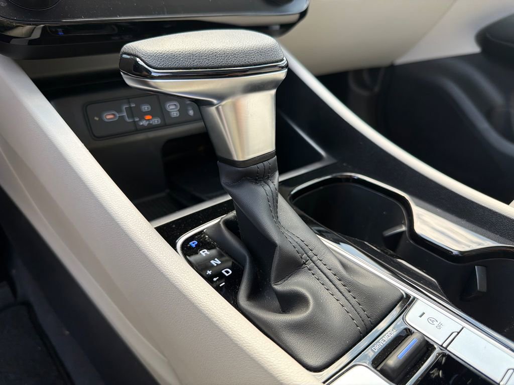 Used 2025 Hyundai Tucson SEL image 32