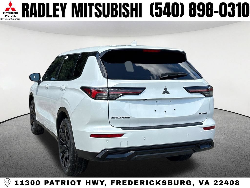 New 2026 Mitsubishi Outlander LE AWD/4WD image 17