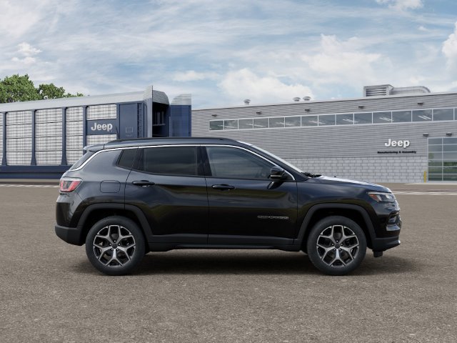 New 2026 Jeep Compass Limited AWD/4WD image 4