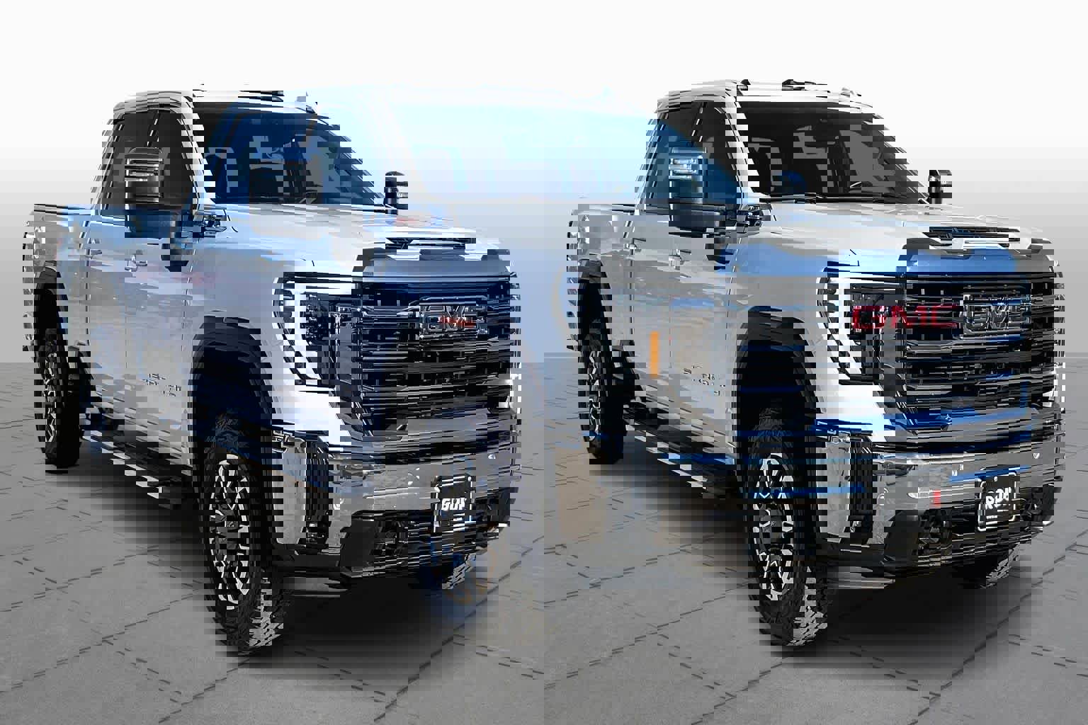 Used 2024 GMC Sierra 2500 SLT w/ SLT Premium Package image 6