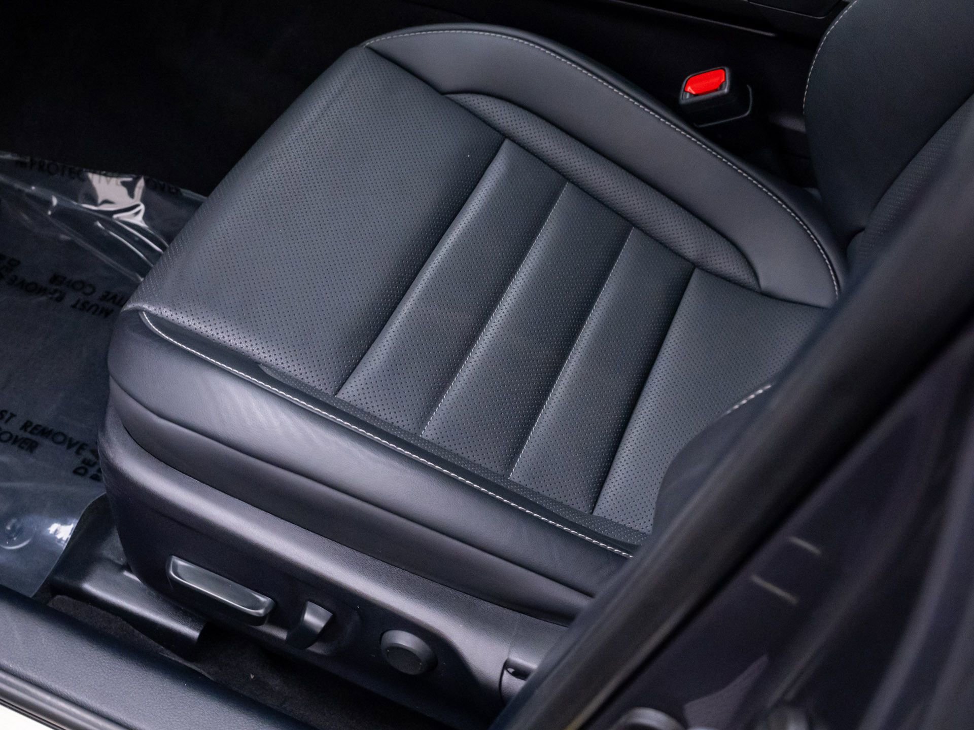 Used 2023 Lexus IS 350 F Sport w/ Memory Package AWD/4WD image 16