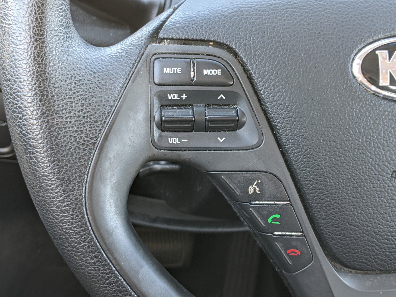 Used 2017 Kia Forte LX w/ LX Popular Package image 17