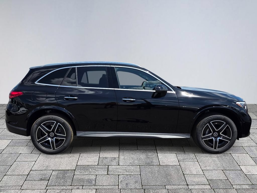 New 2026 Mercedes-Benz GLC 300 image 8