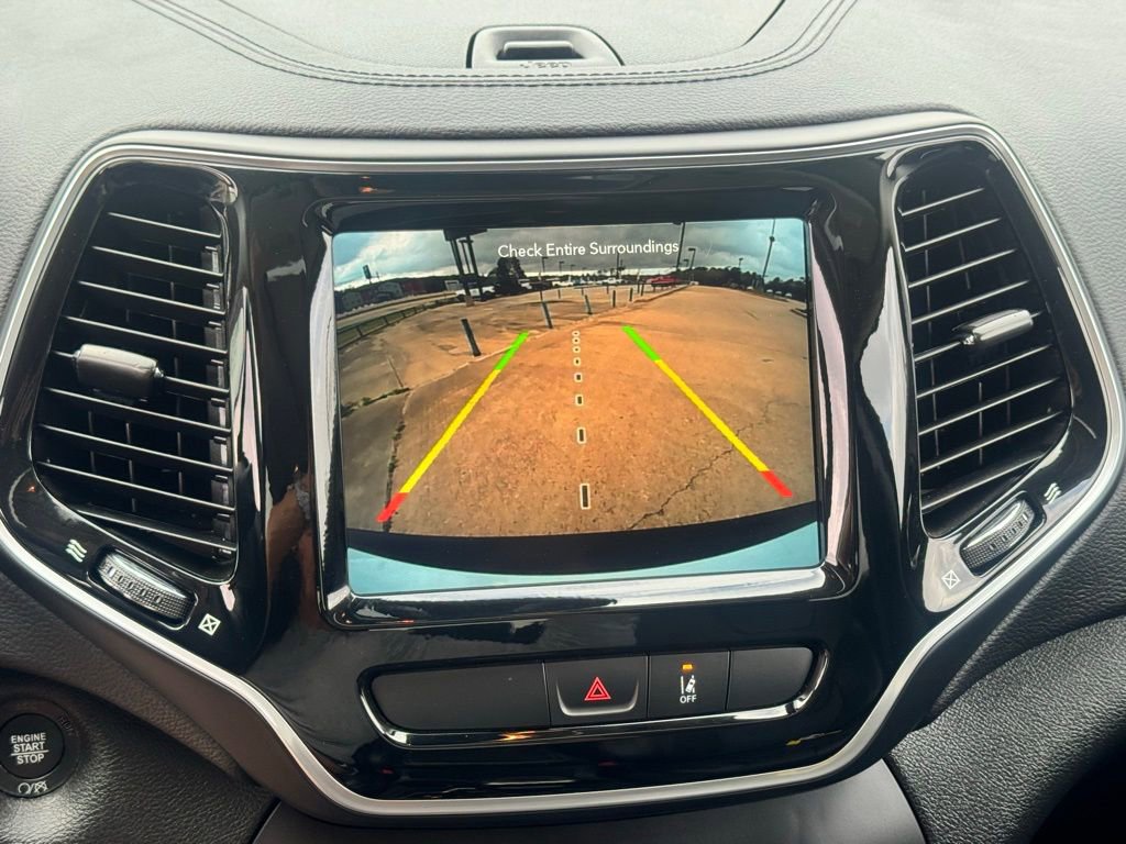 Used 2022 Jeep Cherokee Limited w/ Elite Package image 28