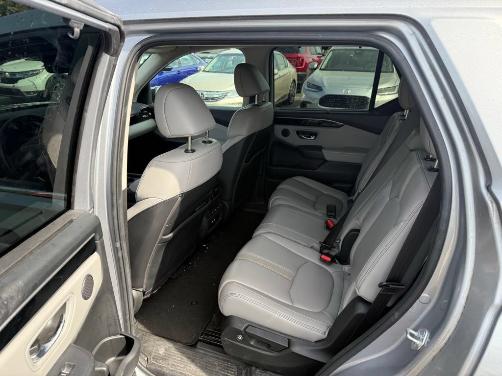 Certified 2023 Honda Pilot EX-L image 7