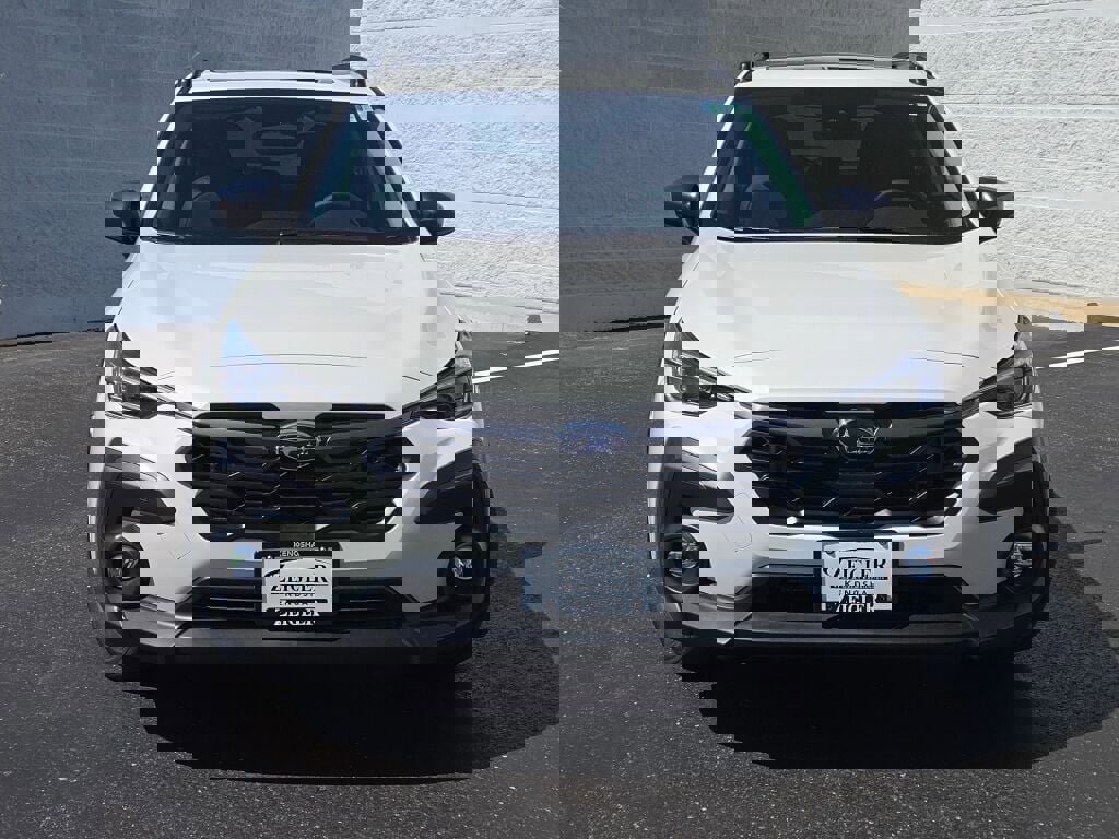 New 2025 Subaru Crosstrek 2.5i Limited image 4