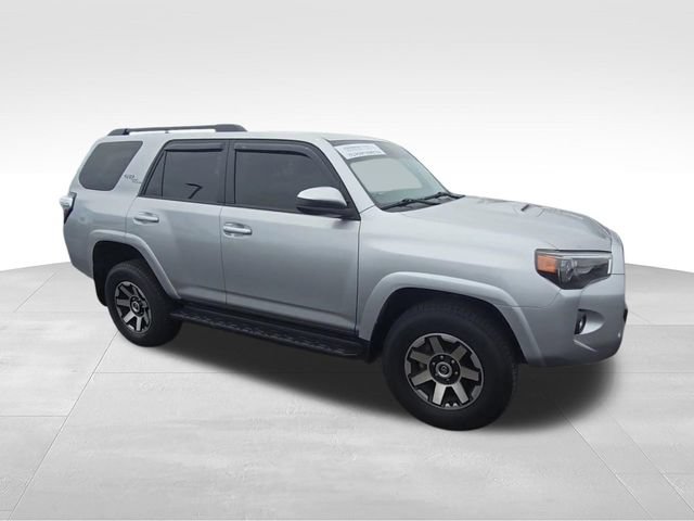 Used 2023 Toyota 4Runner TRD Off-Road AWD/4WD image 2