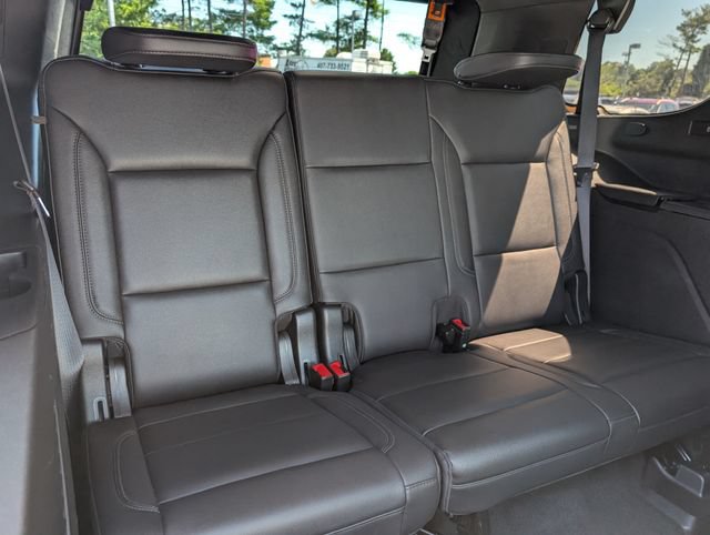 Used 2021 Chevrolet Tahoe Z71 w/ Z71 Signature Package AWD/4WD image 13
