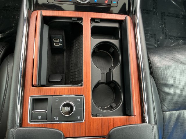 Used 2019 Lincoln Navigator L Reserve AWD/4WD image 24