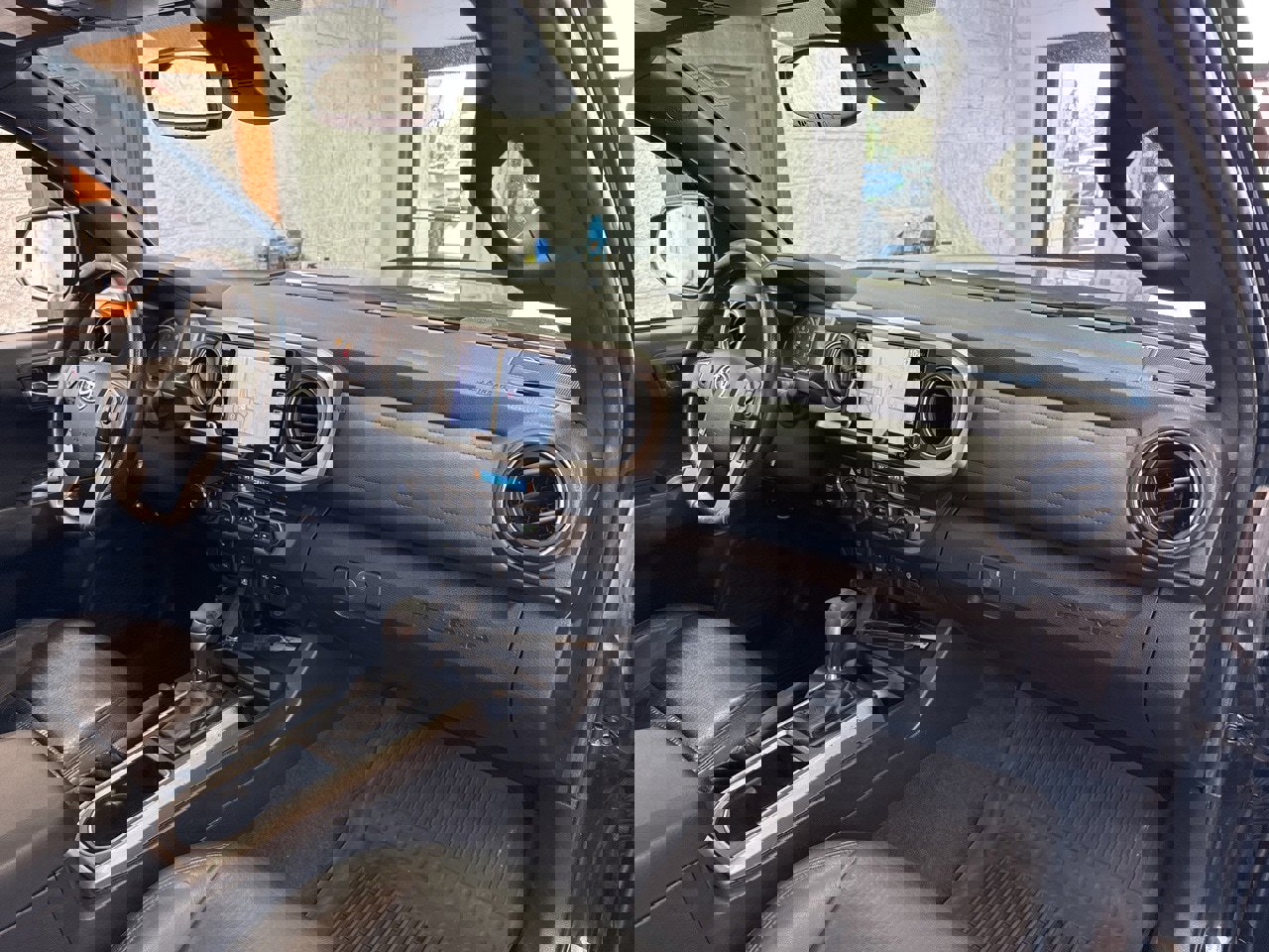 Certified 2021 Toyota Tacoma Limited image 54