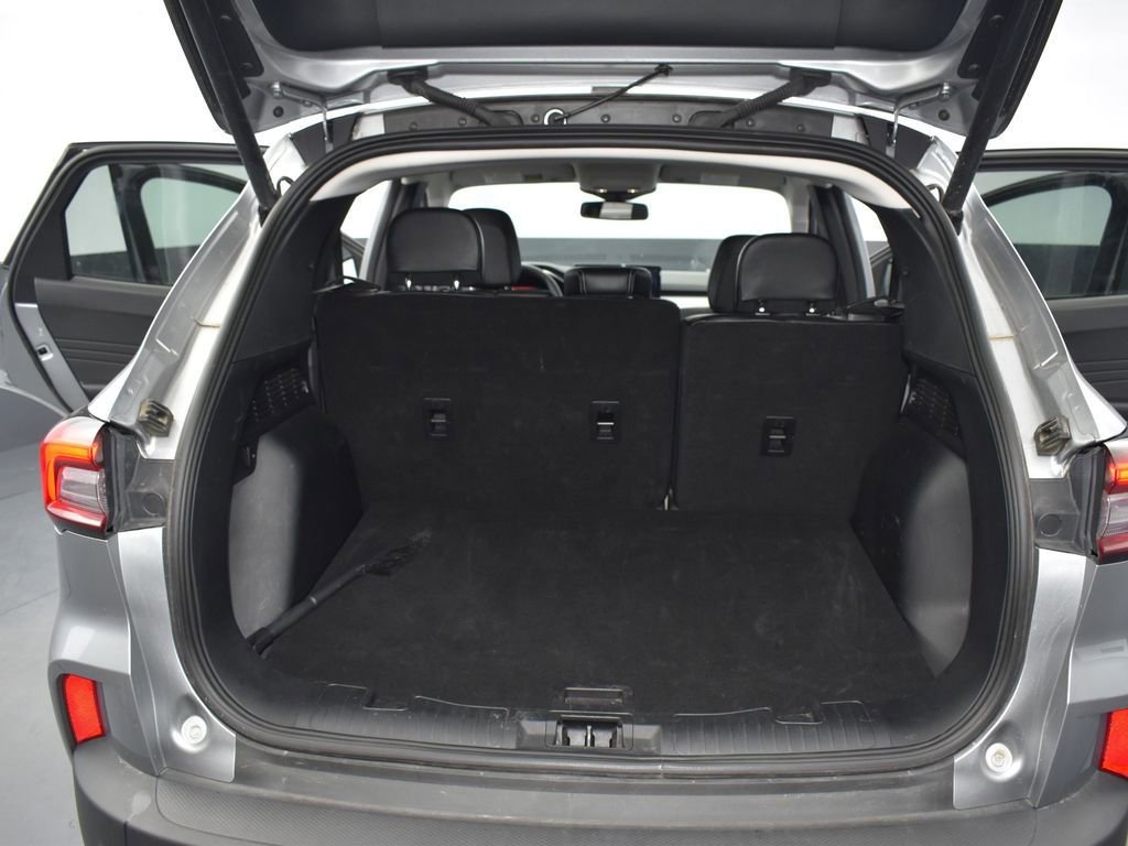 Used 2024 Ford Escape Platinum image 21