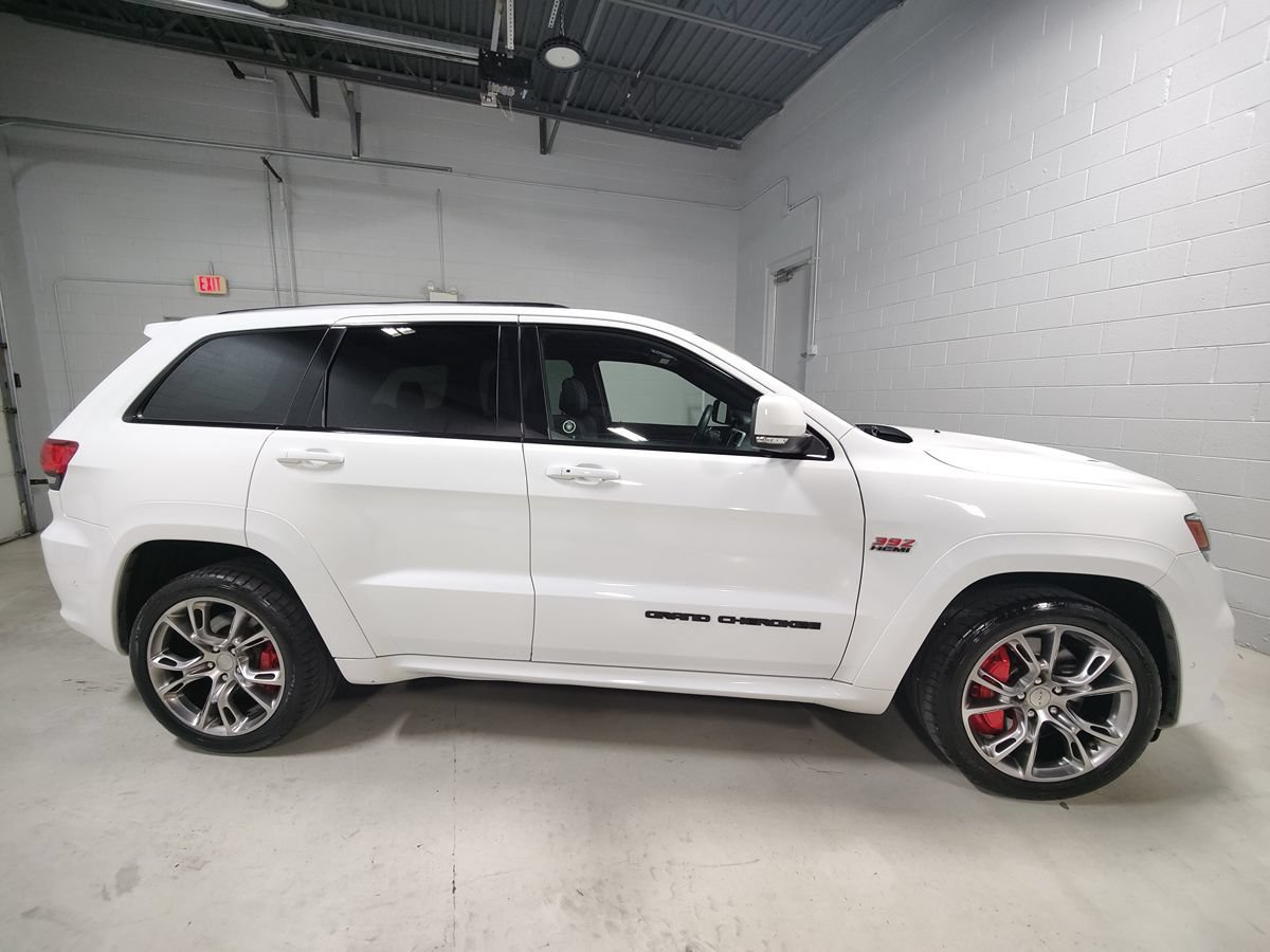 Used 2018 Jeep Grand Cherokee SRT AWD/4WD image 5