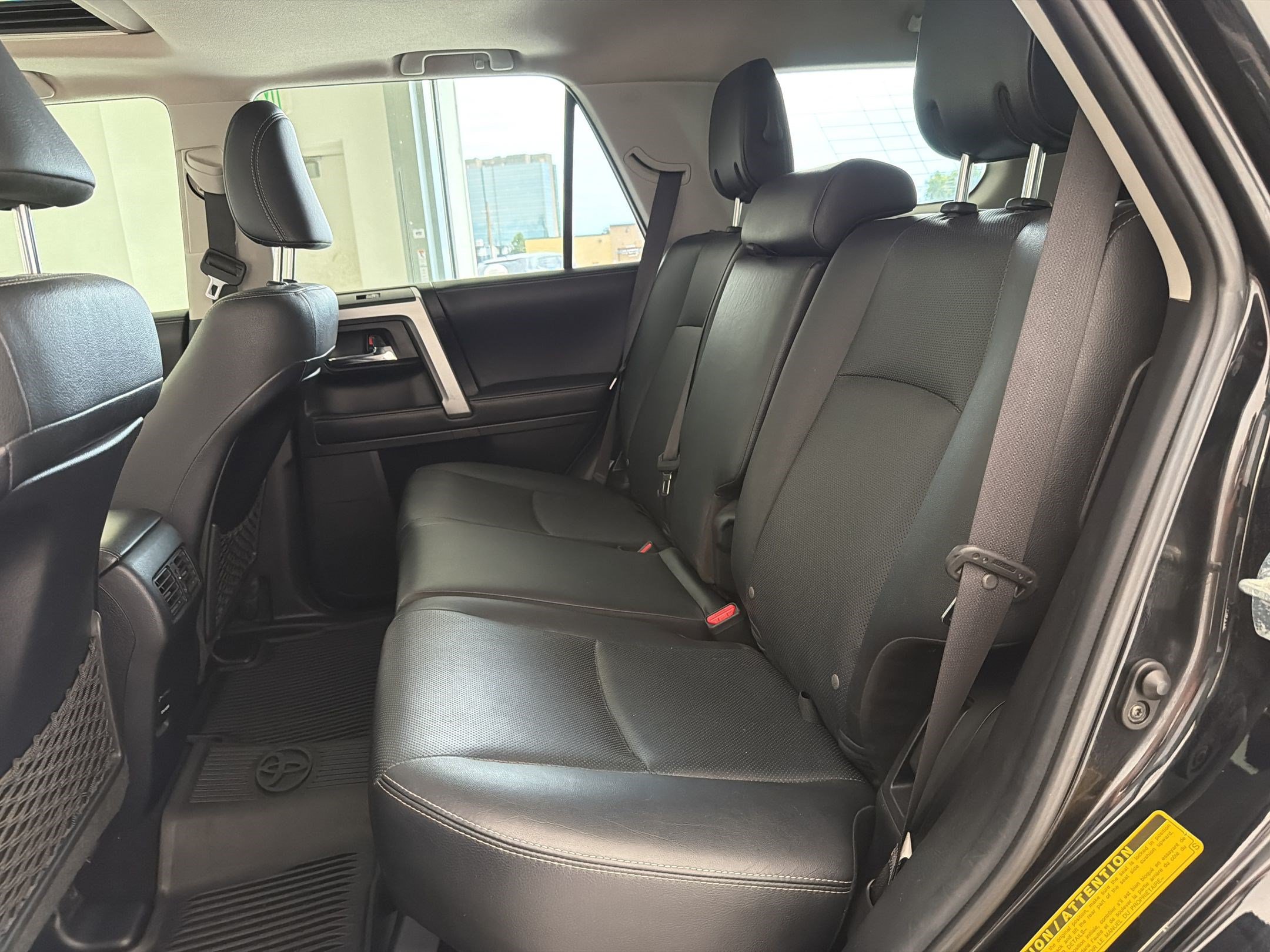 Used 2018 Toyota 4Runner Limited AWD/4WD image 23
