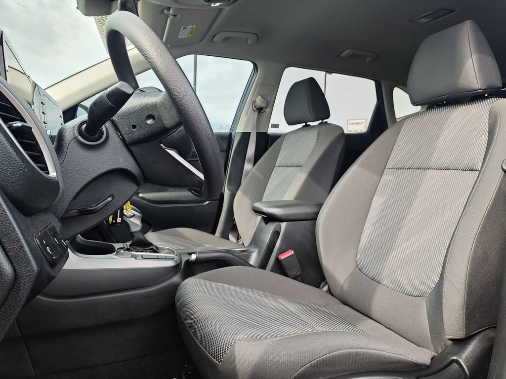 Used 2026 Kia Seltos LX FWD image 14