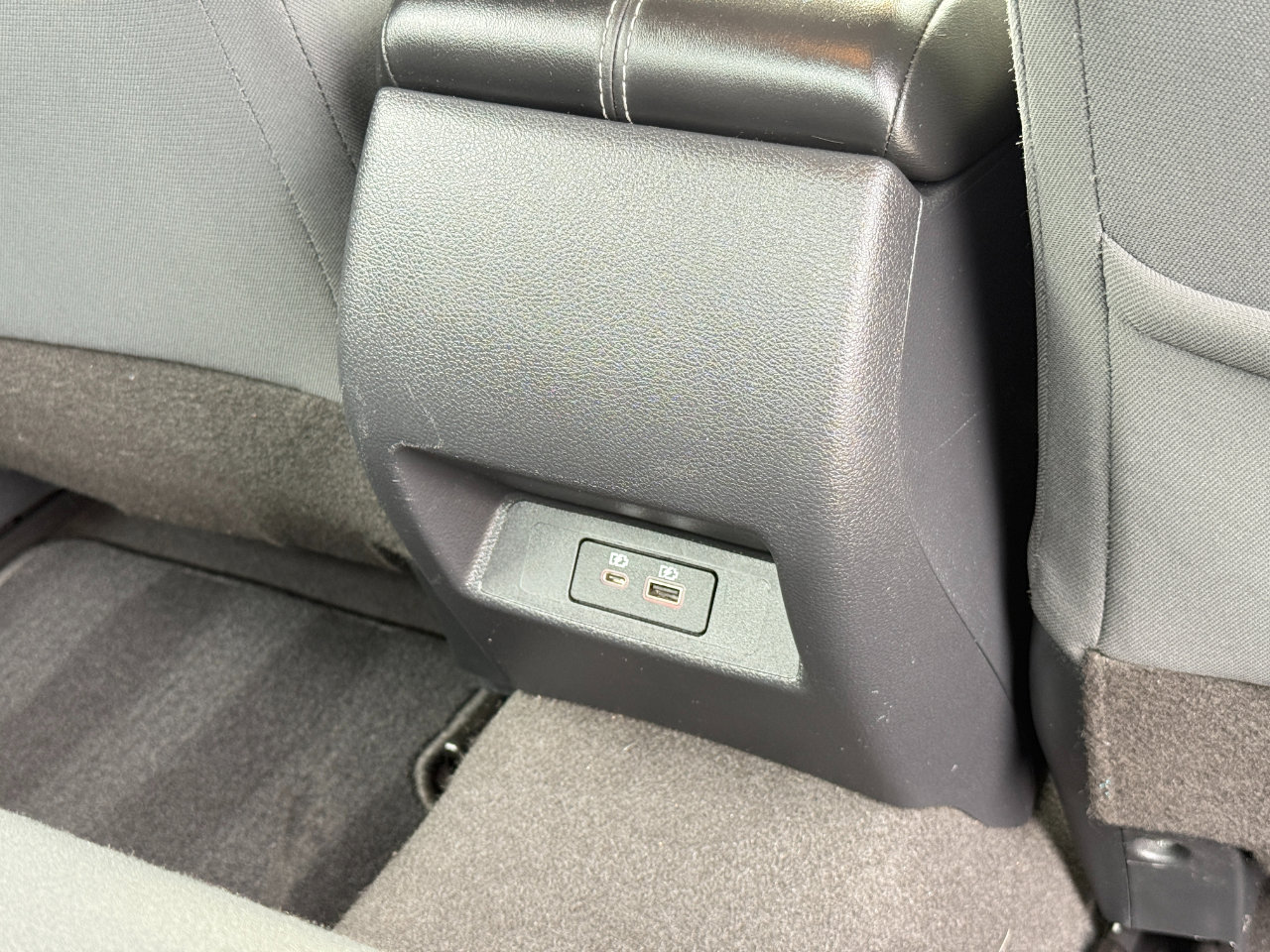 Used 2022 Nissan Altima 2.5 SV image 36