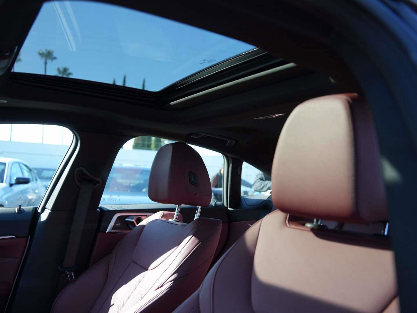 Used 2025 BMW i4 eDrive40 w/ M Sport Package image 15