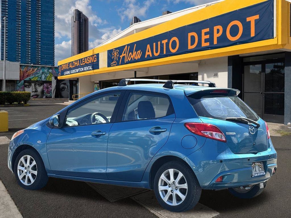 Used 2011 MAZDA MAZDA2 Touring FWD image 3
