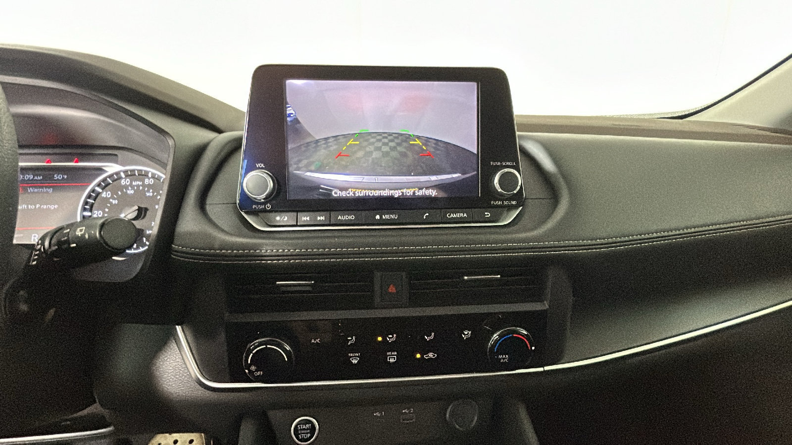 Used 2023 Nissan Rogue S AWD/4WD image 30
