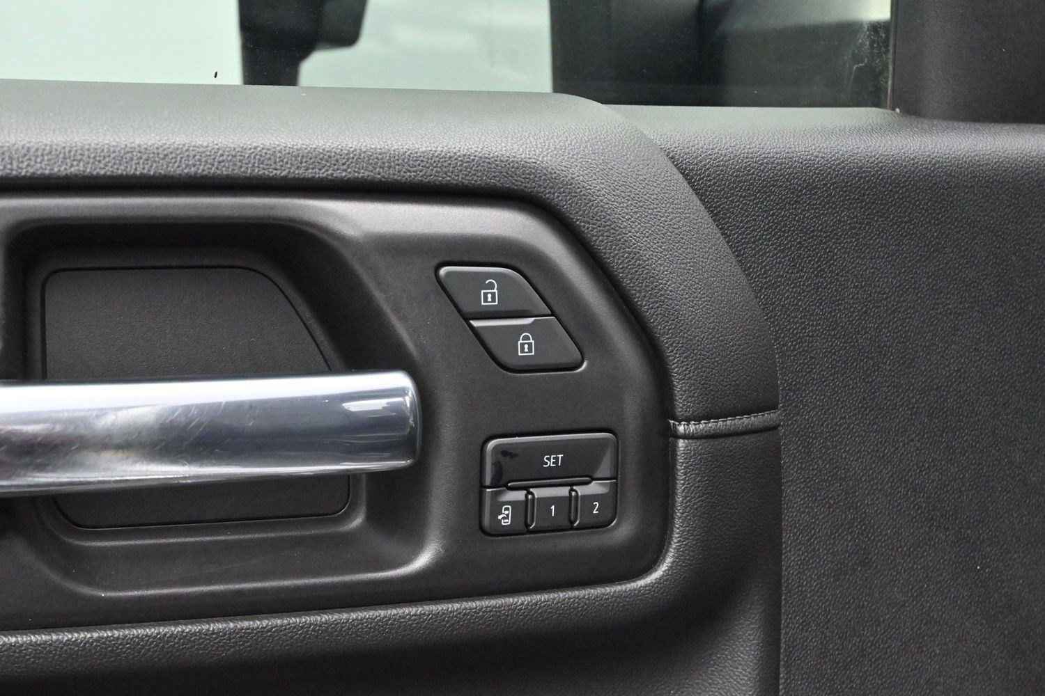 Used 2020 Chevrolet Silverado 2500 High Country w/ Z71 Off-Road Package AWD/4WD image 10