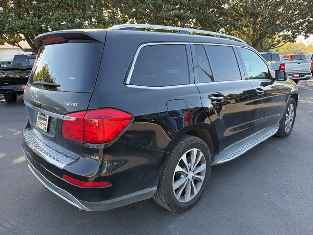 Used 2014 Mercedes-Benz GL 350 BlueTEC 4MATIC image 3