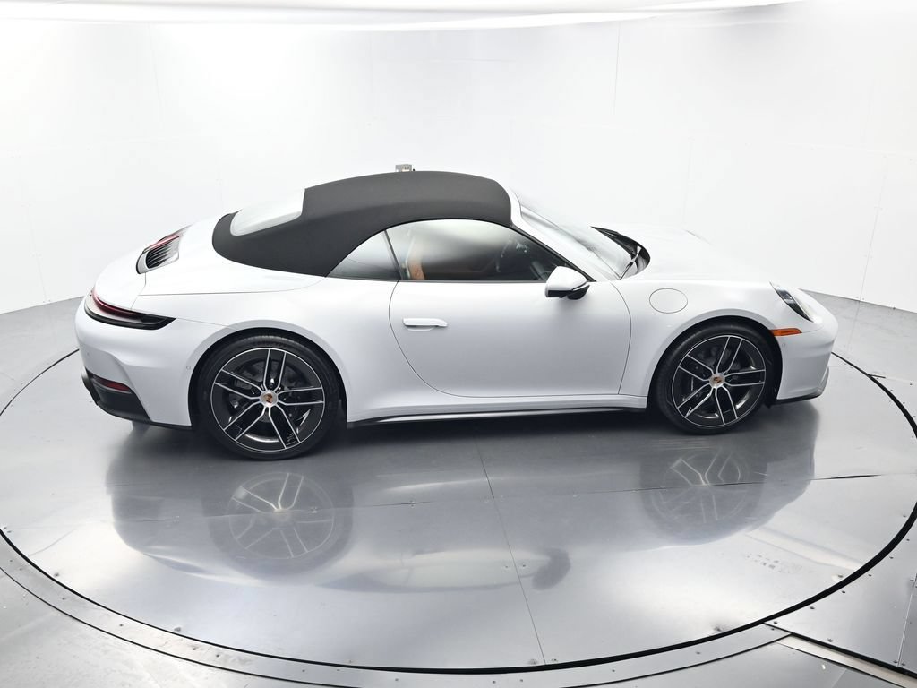Certified 2026 Porsche 911 Carrera RWD image 39