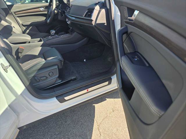 Used 2025 Audi Q5 e Premium Plus image 10